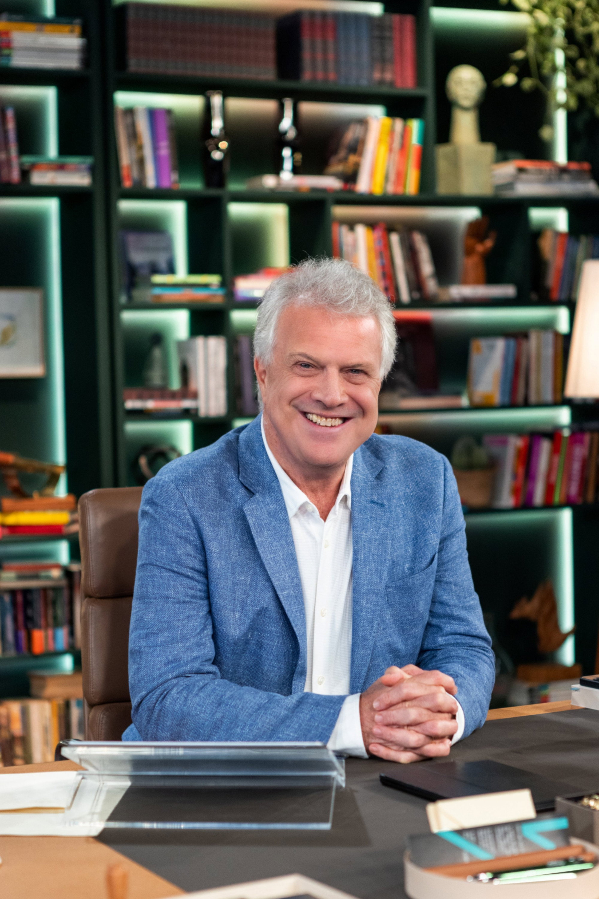 Conversa com Bial poster